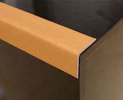 China Recyclable Water Soluble Adhesive Cardboard Edge Protectors for sale