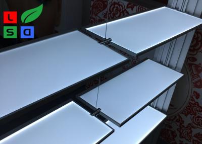 China El lgp de la placa de guía de luz de la longitud 1200m m LED llevó el panel DC12V para la exhibición de la crema corporal en venta