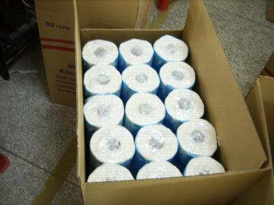 中国 強い抗張力 2 つの層台所ペーパー タオル、30 台のロールスロイス/カートン 販売のため