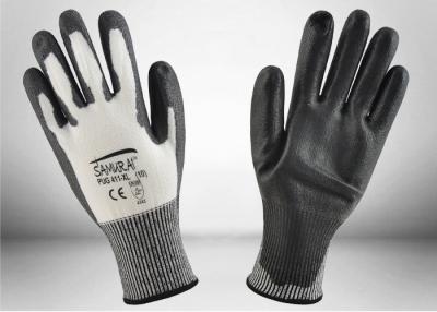 China Durabilidad lavable a máquina cubierta PU no tóxica de los guantes resistentes del corte alta en venta