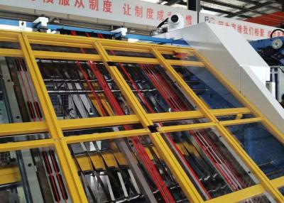 Китай машина слоения коробки 1700x1700mm рифленая продается