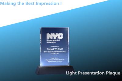 China Light Presentation Plaque Corporate Awards/crystal award/2d crystal award/flat award à venda
