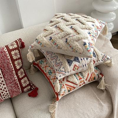 China Customized Size Tufted Linen Printed Pillow Cover for Sofa Decorative in Ethnic Style for sale