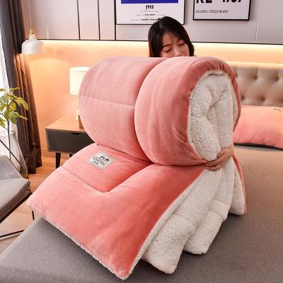 China Light Pink Solid Oeko-Tex Comforter Edredon Twin Bedding Set Suitable for All Seasons for sale