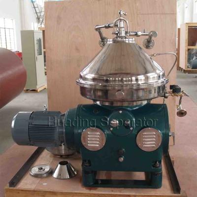 China Separador de aceite vegetal de la centrifugadora 10000l del agua del aceite de DHZYS en venta
