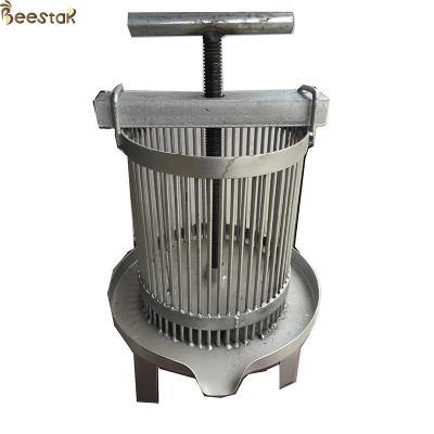 China Beekeeping Equipment Stainless Steel Honey Press Machine With Honey Barrel for sale