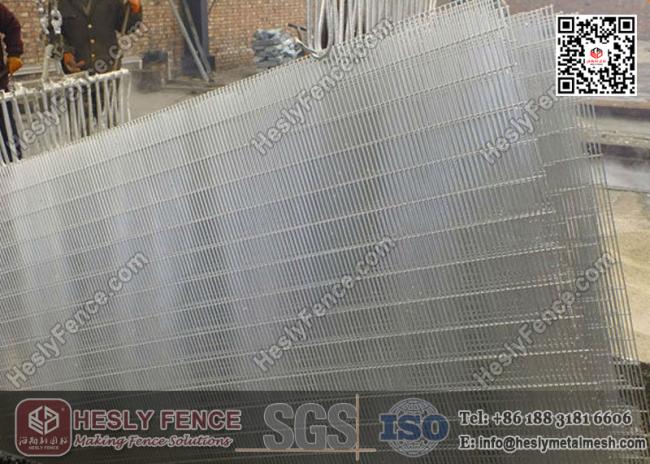 Hot dipped galvanised 358 mesh panel