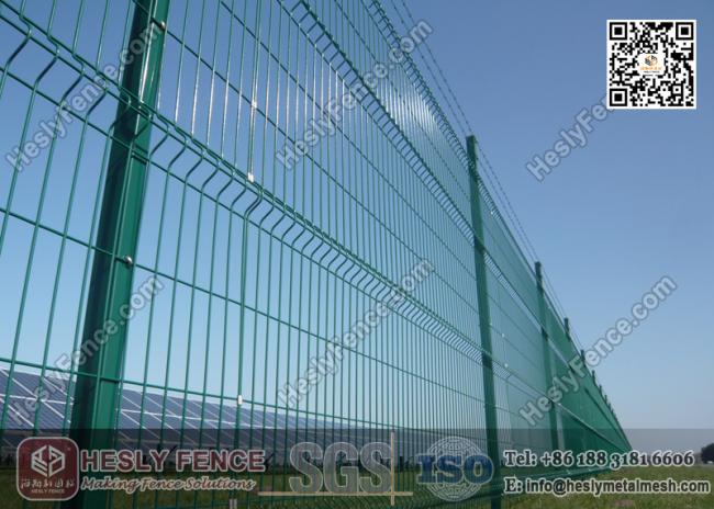 China Welded Mesh Fence Supplier