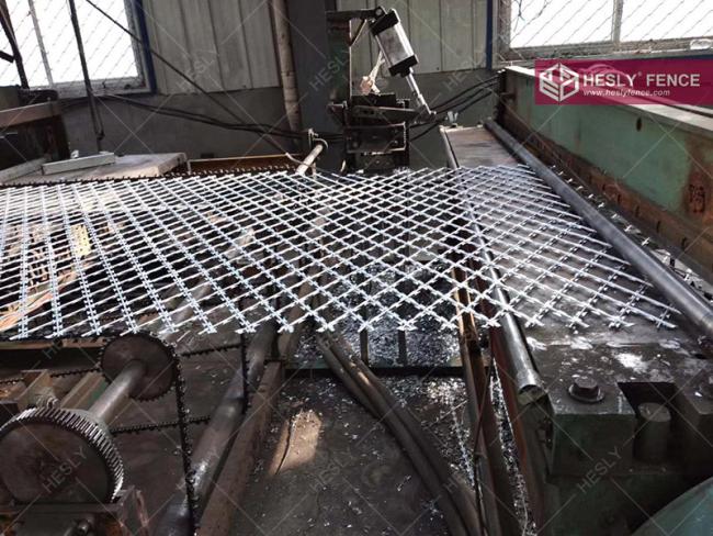diamond razor mesh fencing