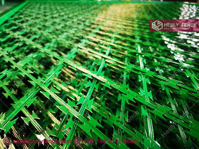 green powder coated welded mesh fence