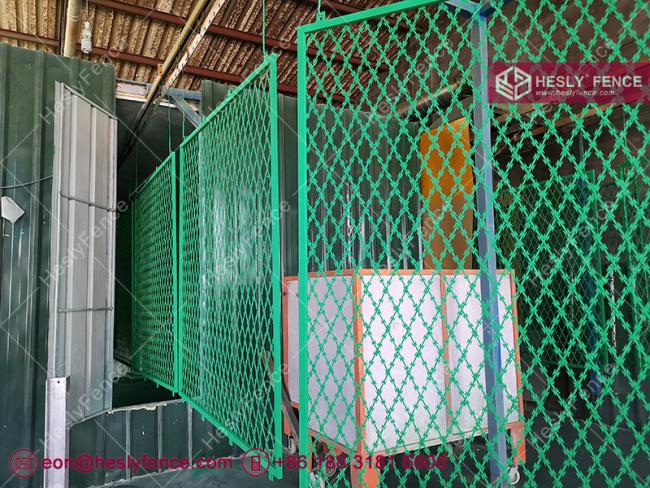 razor mesh fencing