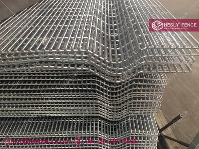 galvanised mesh fencing