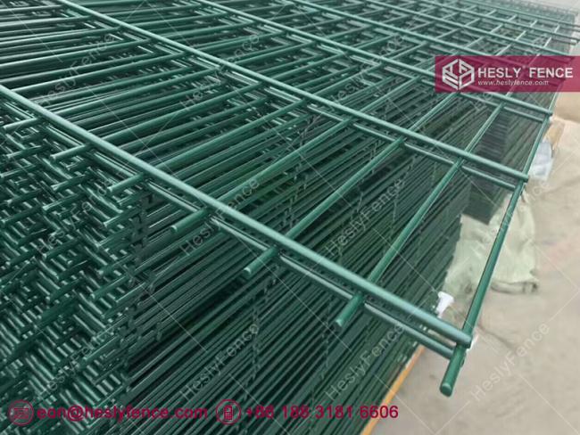 868 double wire fencing