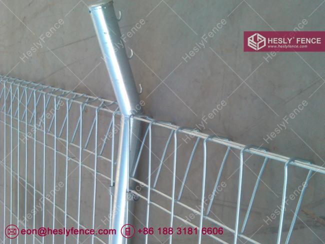 galvanized Roll Top Mesh fence
