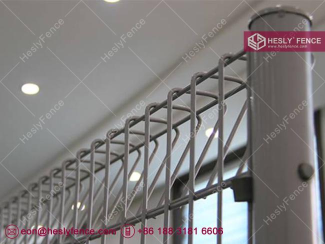 Roll Top Mesh Fencing