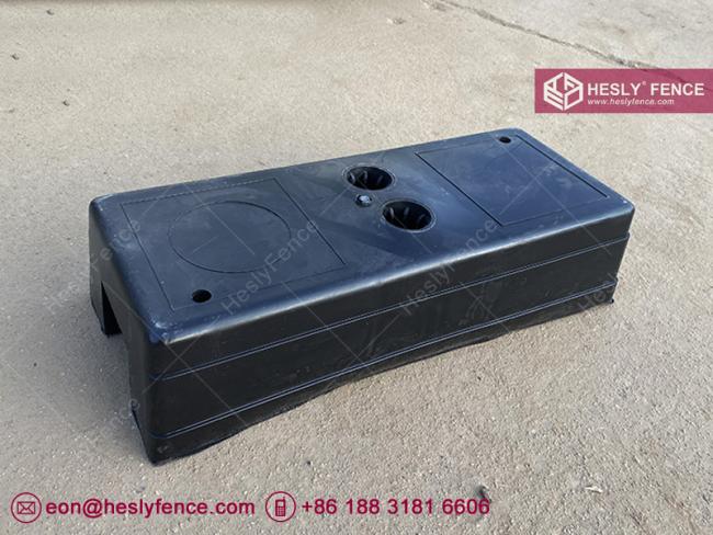 black plastic feet for temp fencing