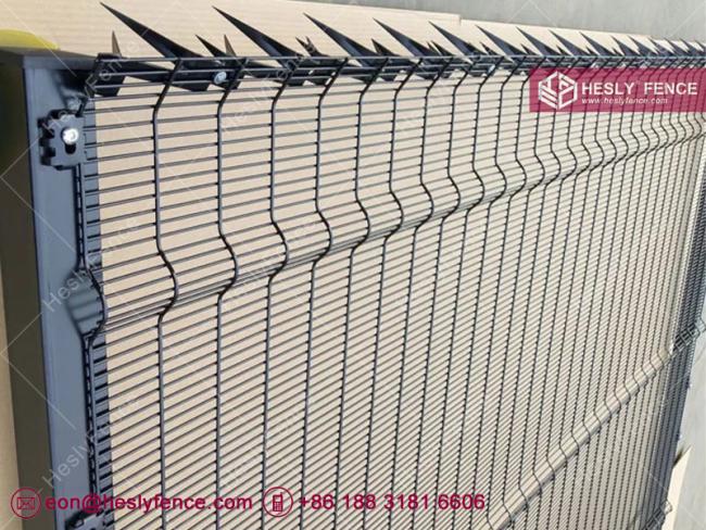 358 welded mesh panel fence