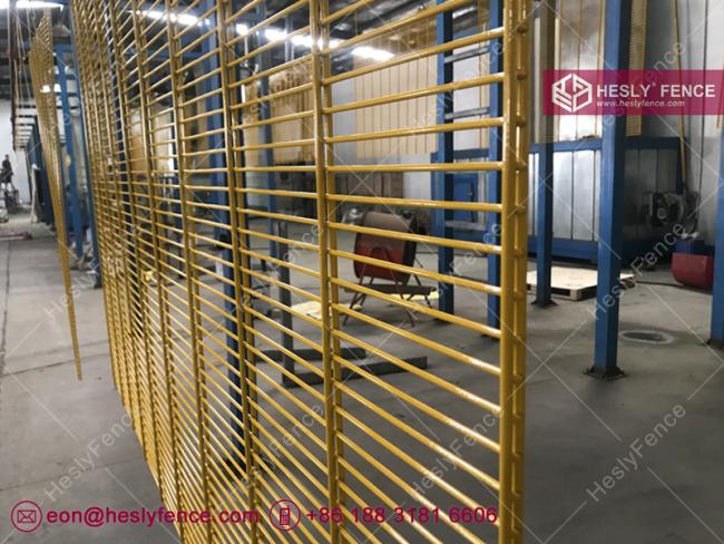 868 double wire mesh fence panel
