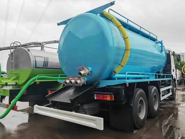 SHACMAN H3000 Fecal Suction Truck