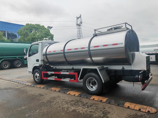 CLW Brand Food Grade Stainless Steel Water Tanker Truck