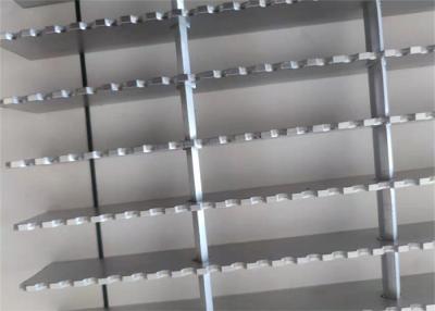 China T6063 Material Aluminum Bar Grating Anodizing Treatment Rooftop Safety Serrated Walkway for sale