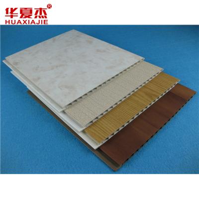 China Los paneles laminados de madera del Pvc para adornar la pared interior y el tejado en venta