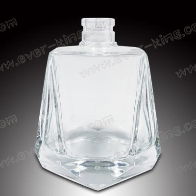 China New Customized Crystal White Liquor Brandy Glass Bottle for sale