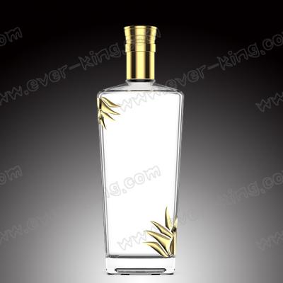 China El Tequila de cristal del casquillo de Ropp del tornillo embotella Customed vacío claro en venta