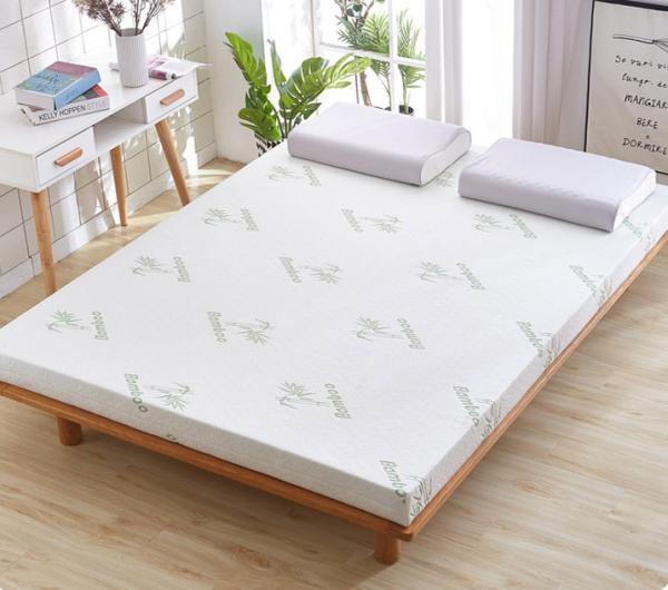 Quality 4 inches Amazon style bamboo fiber foam mattress 150x200CM home use foam pads easy carrying for sale