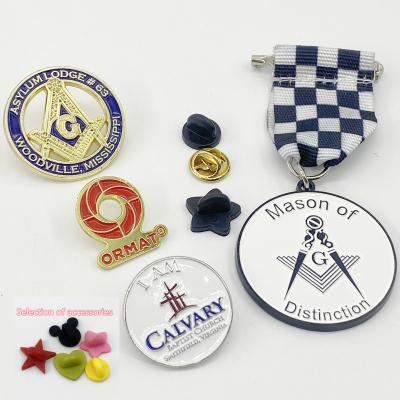 China Chaplain Badge Metal Lapel Pins Masonic Lions Birthday Souvenir Pin for sale