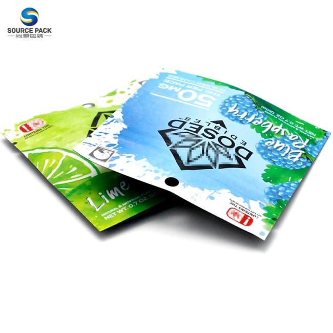 Custom 3.5 g Smell Proof Metallic Foil Packaging Colorful Mylar Ziplock Bags