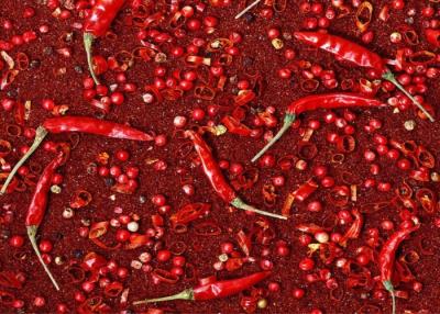 Chine Les piments rouges écrasés épicés chauds poivrent la maille 120 ASTA de la poudre 60 à vendre
