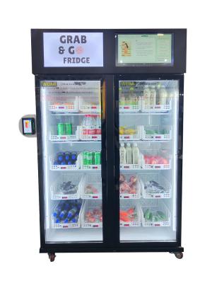 China Para el mercado europeo máquina de venta de refrigeradores inteligentes para vender refrigerios con lector de tarjetas para la oficina facoty. en venta