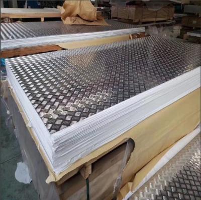 China Embossed Checkered 20mm Anti Slip Aluminum Plate 5083 5052 T6 for sale