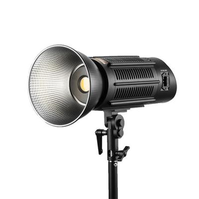 China Cri 95 Compact 200w Photo Studio LED Video Lights Daylight Balanced Bowen Mount With Reflector for sale