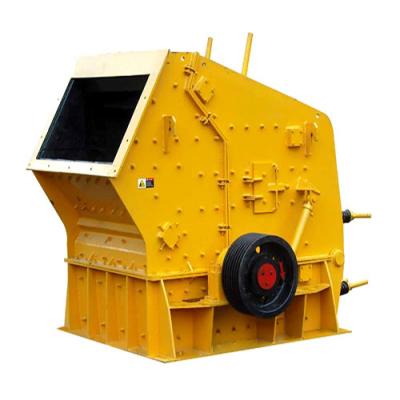 China Impact Crusher Hammer Mill For Gold Mining for sale