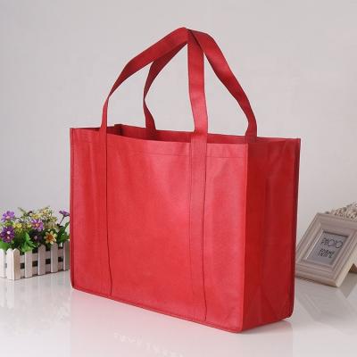 Chine Recyclable non tissé réutilisable de sacs à provisions adapté aux besoins du client avec le logo imprimé à vendre