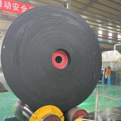 China 1-6mm Thickness ST630 Steel Cord Conveyor Belts Resistant to Acid Alkali and Oil for Industrial Applications for sale