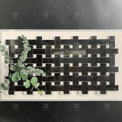 Chine Carré en marbre noir et blanc en pierre mosaïque 8 mm décoration murale à vendre
