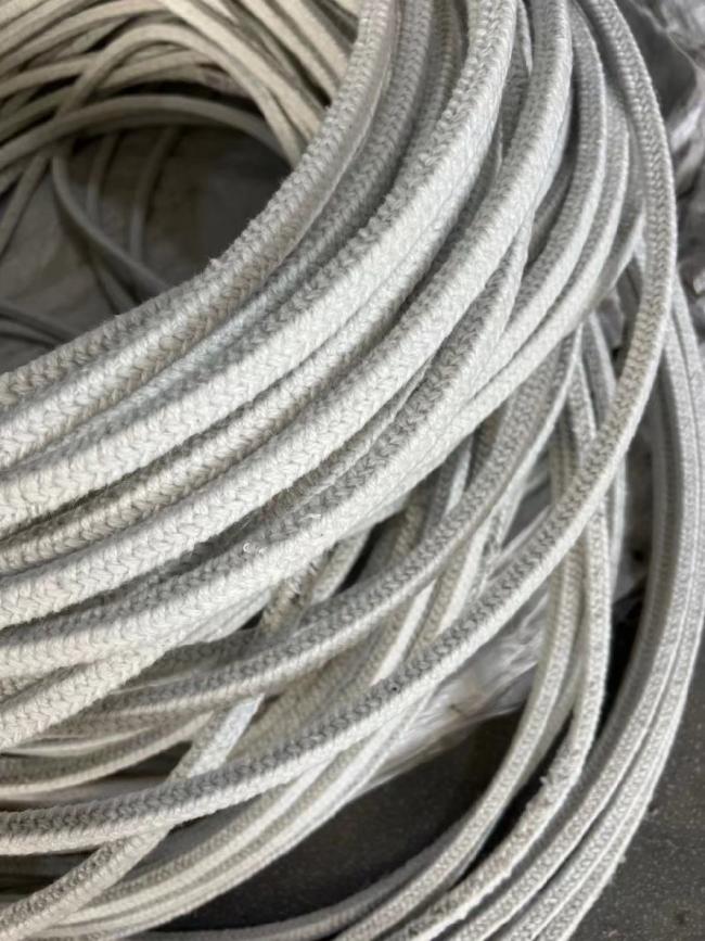 High Temperature Braided Ceramic Fiber Packing Rope 3mm 12mm Thermal Insulation Refractory