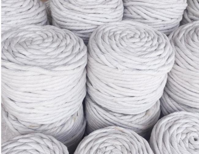 High Temperature Braided Ceramic Fiber Packing Rope 3mm 12mm Thermal Insulation Refractory