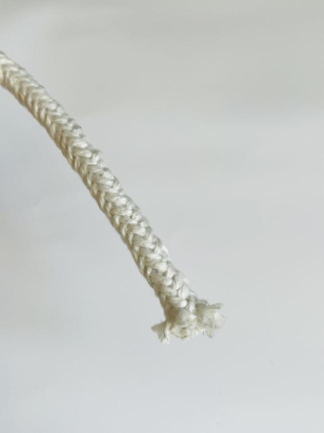 China Manufacture Ceramic Boiler Heat Sealing Ropes Square Thermal Insulation Fiber Rope