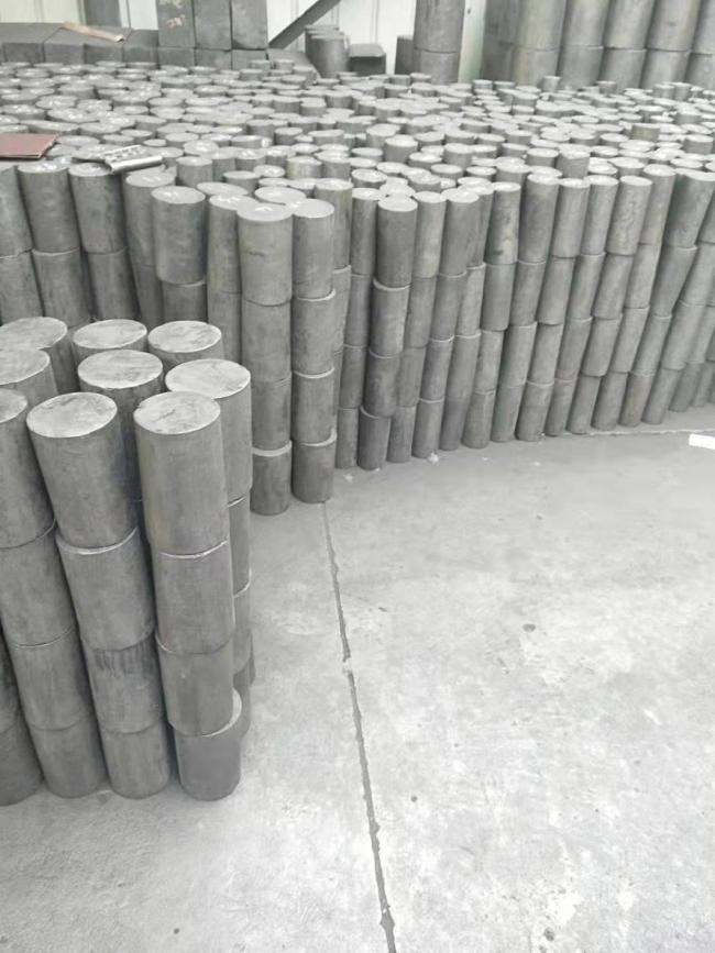 Density 1.75g/cm3 Big Size 740*400*2300mm Graphite Block