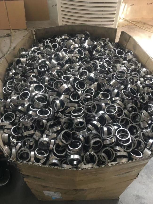 SS316 Inner and Outer Ring Graphite Filled Metal Spiral Wound Gasket Industrial Seal