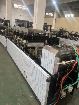 China Máquina para hacer bolsas de cerradura con cierre por cremallera de 3 lados 200 segmentos por minuto en venta