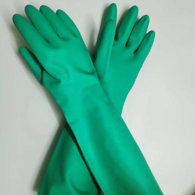 China Industrial 22mil Unflocked Green Nitrile Glove Pesticides Cleaning Work for sale