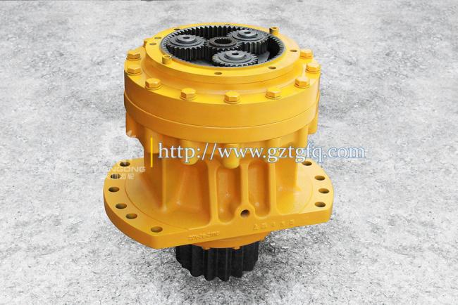 Komatsu PC200-6 swing gearbox internal components