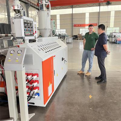 Китай Спиральная трубная экструзионная линия SGS Высокоскоростная машина для гофрированных труб PE продается