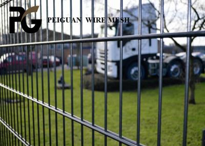 China 50x100mm Double Wire Fence , Home Protection 656 Mesh Fencing for sale