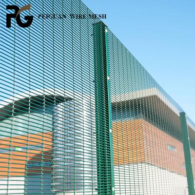 China 3x0.5 Inch Anti Climb Security Fencing Clear View Welded Wire Mesh for sale